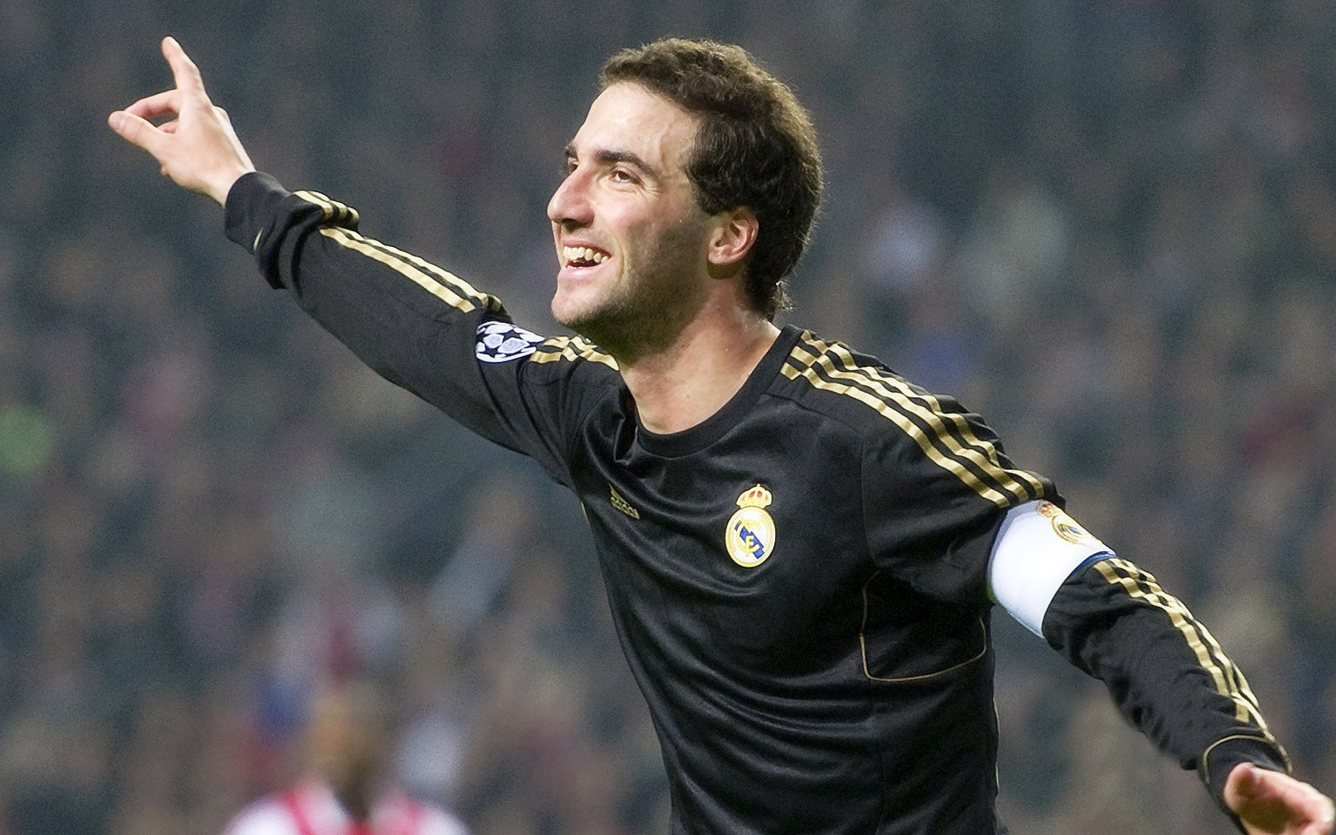 《CS_GO全明星对决，现场氛围火热！》，csgo全明星纪念品