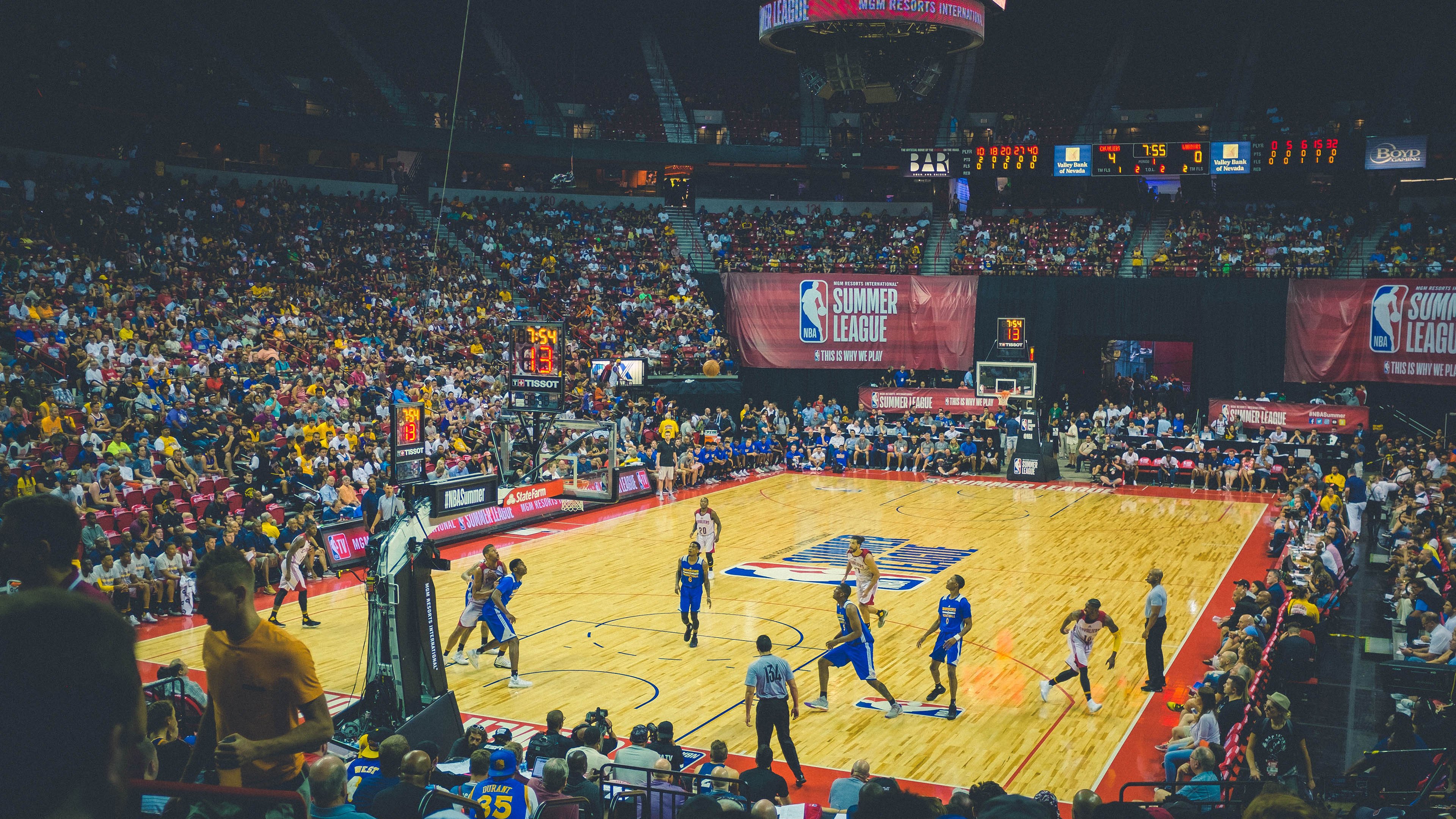 乐鱼体育下载-电竞直播平台上线AI辅助解说，观赛体验大提升，电竞视频直播